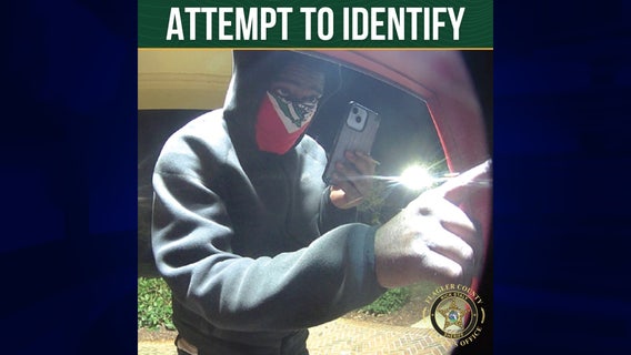 Florida suspect sought in bank card scam; Can you help identify?