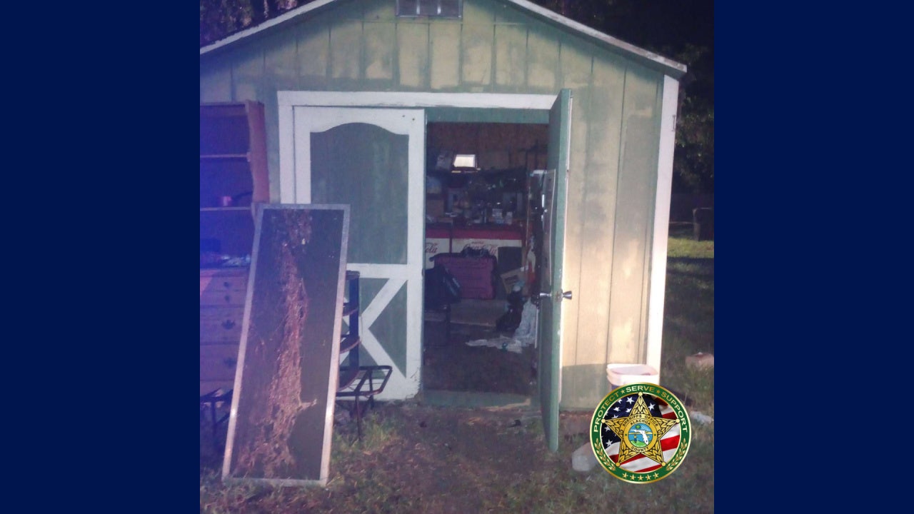 2 kids locked in Florida shed without food or water, police say; 2 women arrested