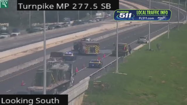 Florida Turnpike crash shuts down lanes near Clermont