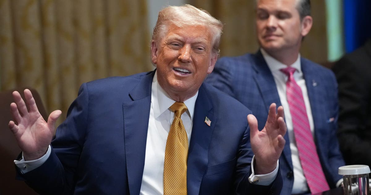 Trump applauds Florida after county approves renaming roadway