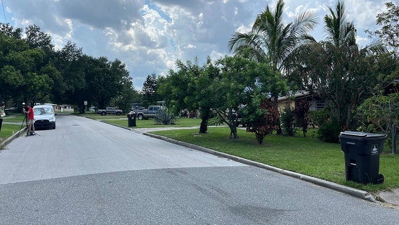 1-week-old baby found alone in driveway of Orlando home, police say