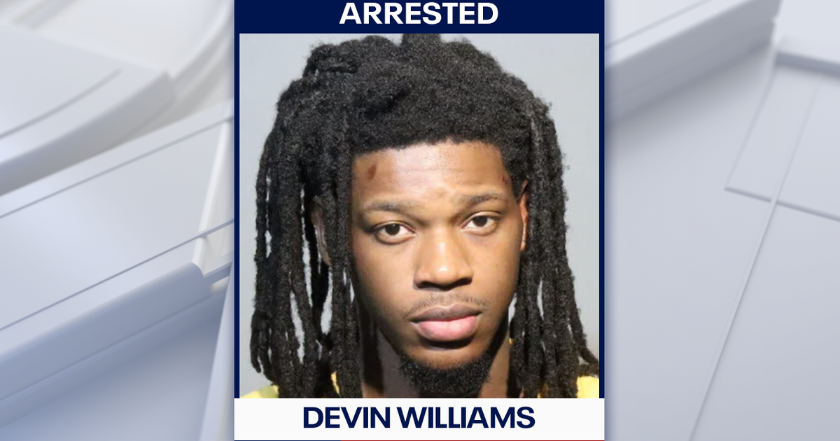 'Drunk' Florida man allegedly fired gunshots at 3 police officers to ...