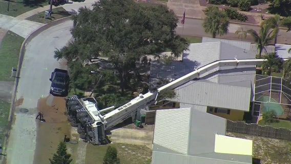 Crane collapses on Florida home, officials say