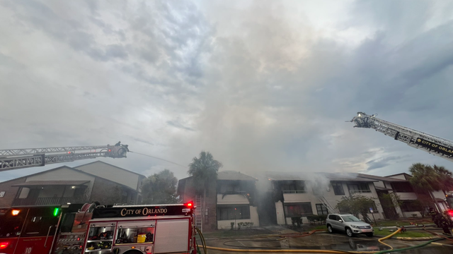 Fire crews battle blaze at Orlando apartment, officials say