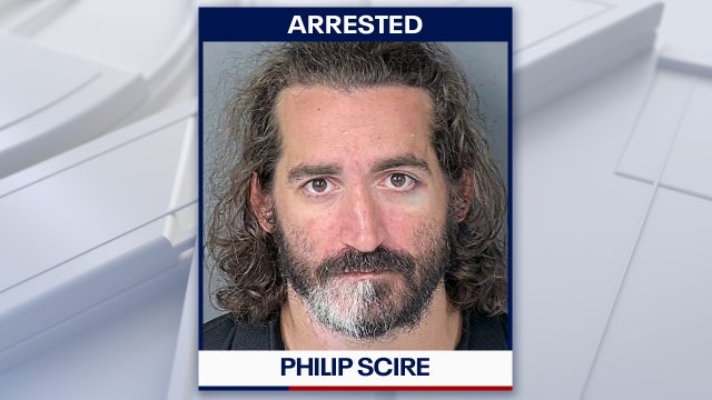 Florida K-8 teacher arrested on DUI charge after crashing into school fence, deputies say