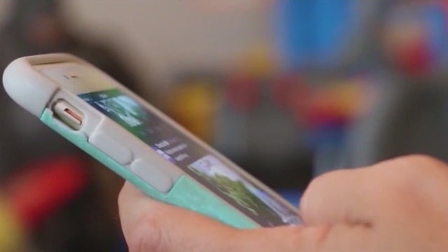 Brevard Public Schools ban on all personal tech for students prompts backlash