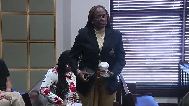 Suspended Orlando commissioner Regina Hill back in court on fraud, exploitation charges
