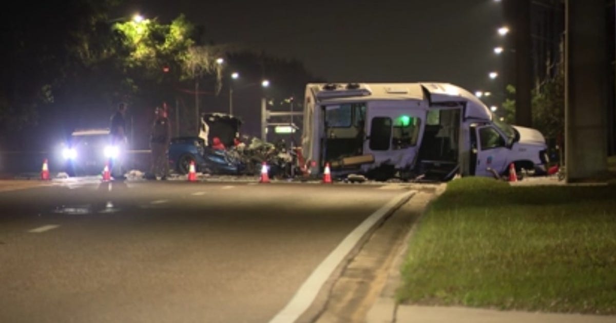 2 killed, 2 injured in Apopka crash, troopers say | FOX 35 Orlando