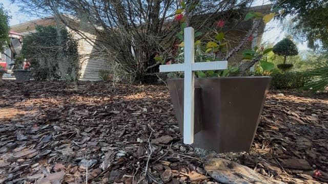 Florida homeowner sued by community district over foot-tall cross, wins $70,000