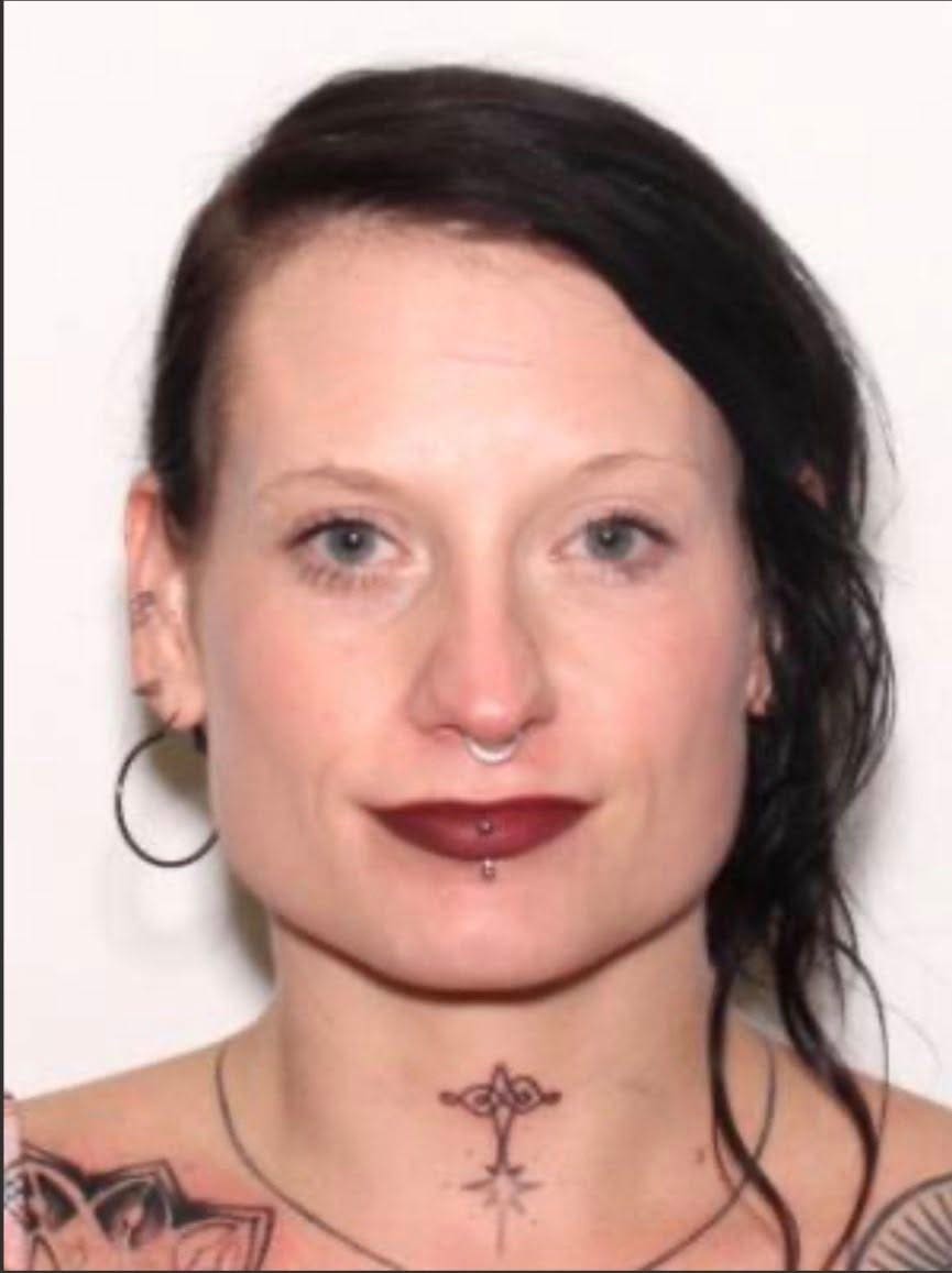 Surveillance video of woman accused of abducting 2 children arrested in Seminole County