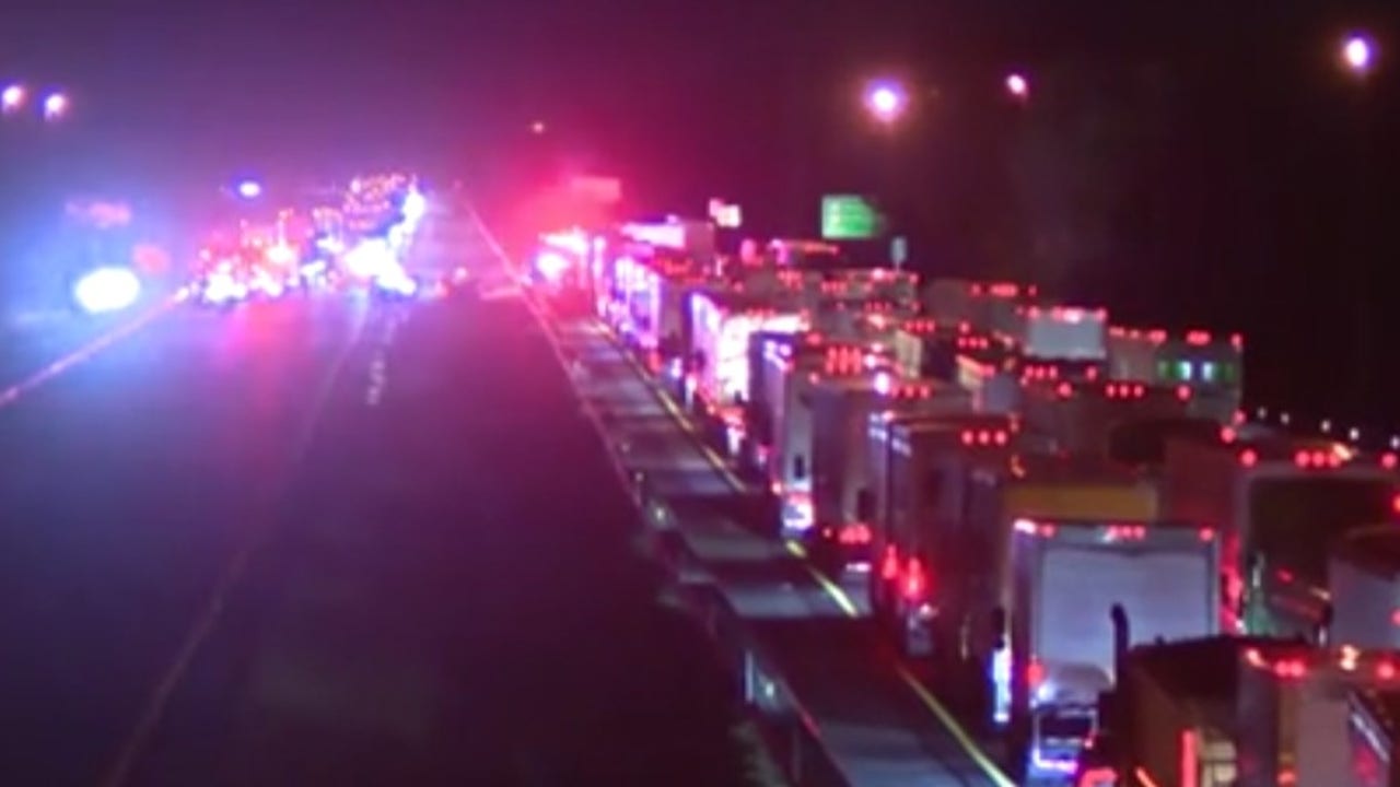1 dead, 1 injured after 3 tractor-trailers crash on Florida's