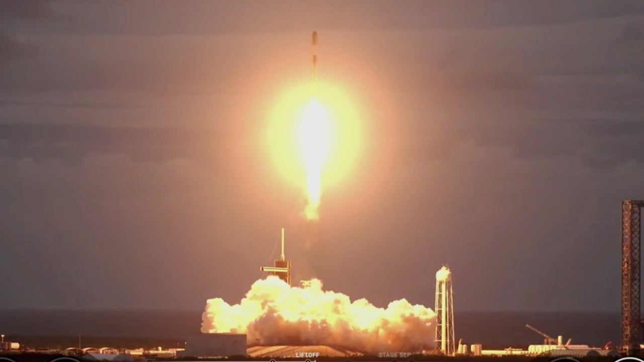 SpaceX sends 29 Starlink satellites into orbit from NASA's Kennedy