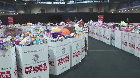 Disney Ultimate Toy Drive brings holiday cheer to Central Florida families