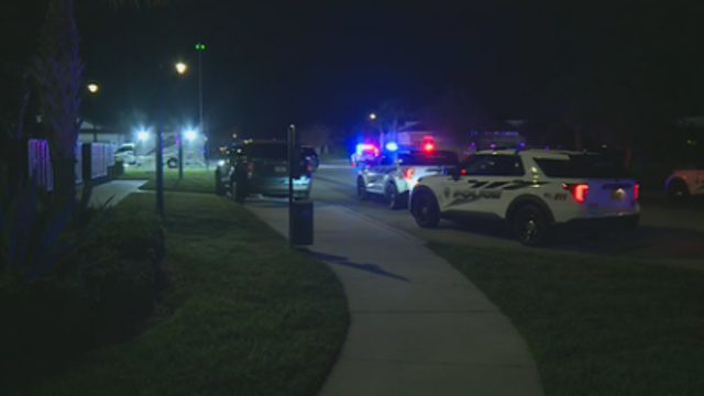 Police: Port St. Lucie officer shot in disturbance call