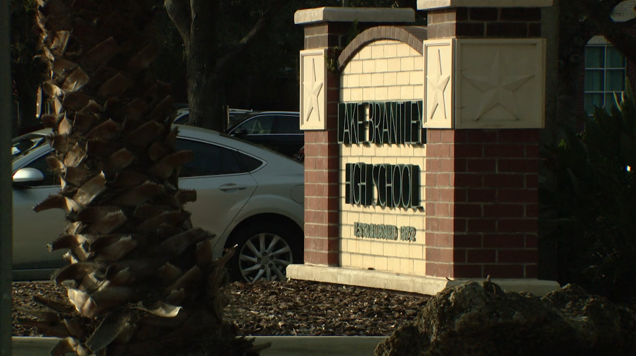 2 Lake Brantley students arrested for student threat; knife found in backpack, police say