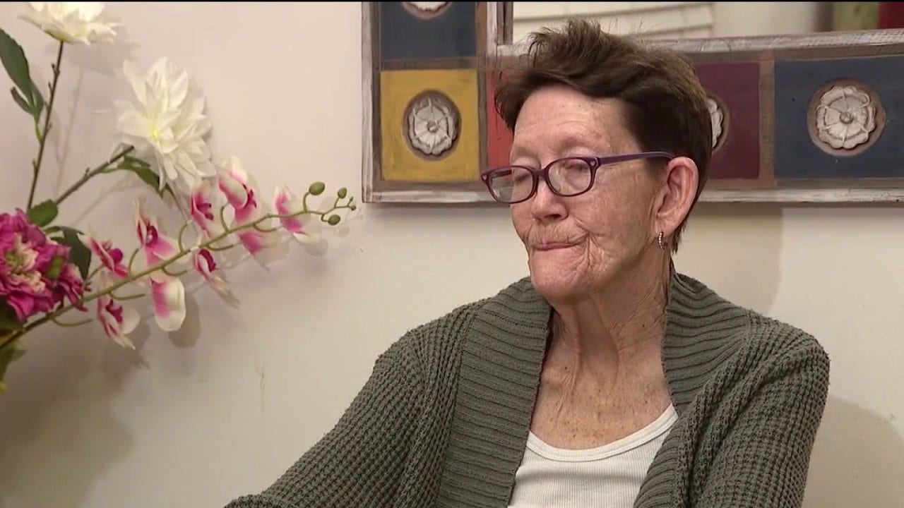 Blind Florida woman says longtime acquaintance stole thousands from her