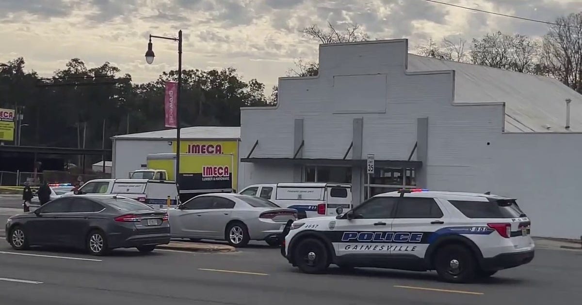 2 Gainesville officers shot in 'ambush-style attack,' suspect dead ...