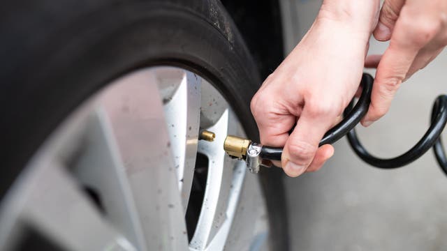 Don't ignore the light: Tire pressure tips for near-record cold weather