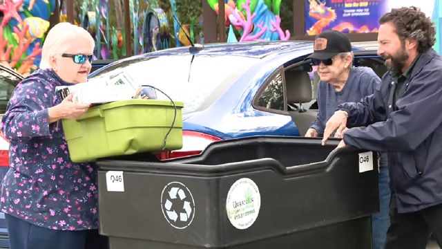 Recycle your electronics at Central Florida Zoo, get discounted zoo tickets