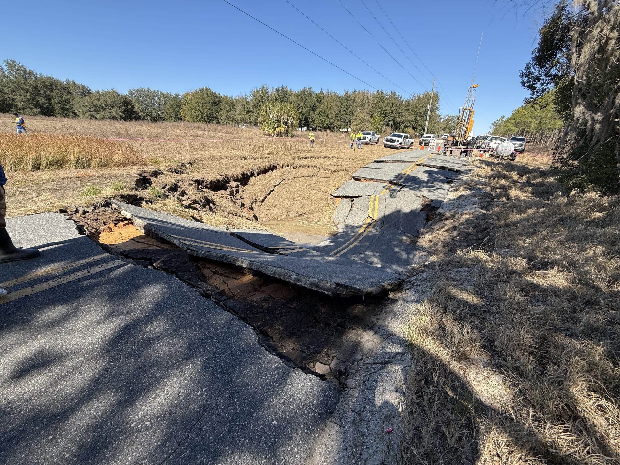 Massive roadway collapse in Lake County prompts sinkhole investigation