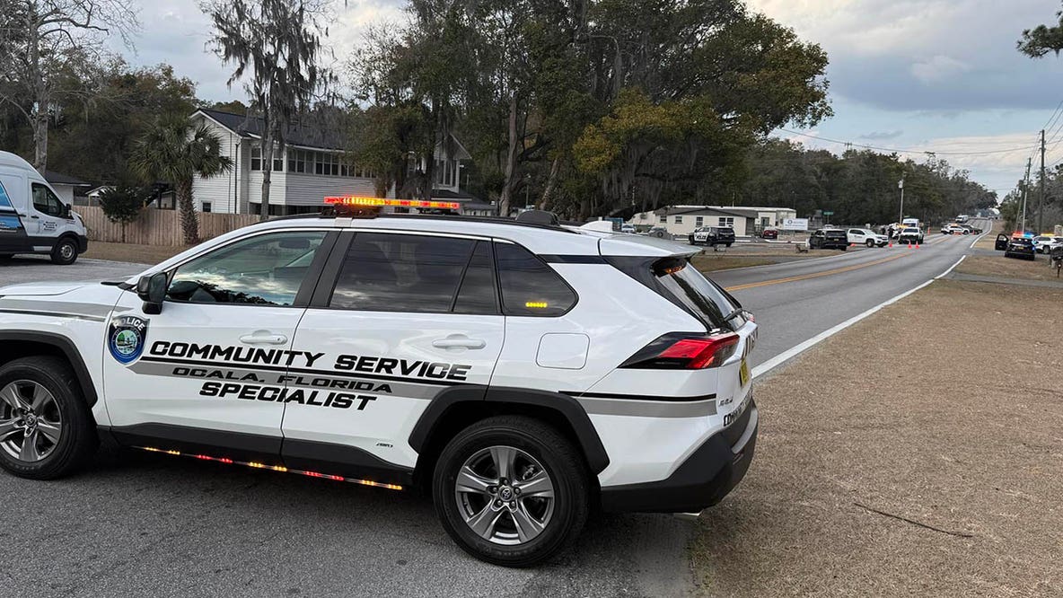 Woman, 35, dies after two-vehicle crash in Ocala