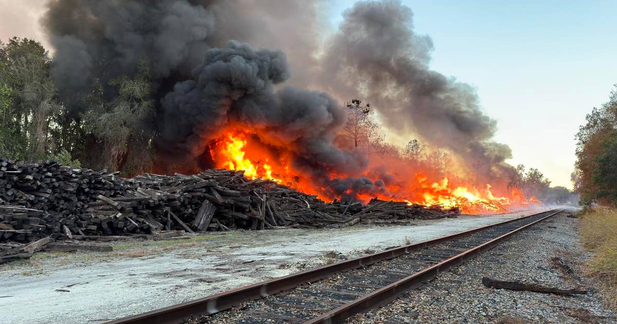 Dunnellon Fire: Local state of emergency declared after thousands of creosote-treated rail ties removed