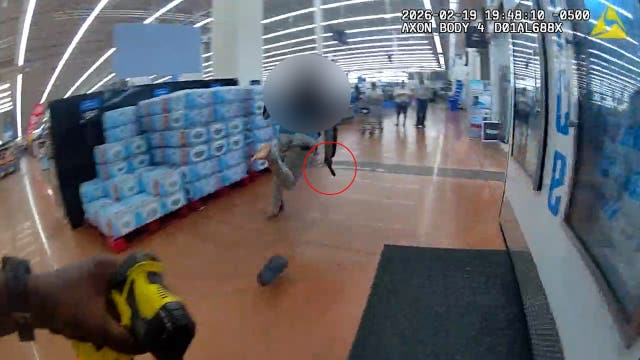Kissimmee Walmart shooting: 8-second bodycam clip released by Osceola County Sheriff's Office