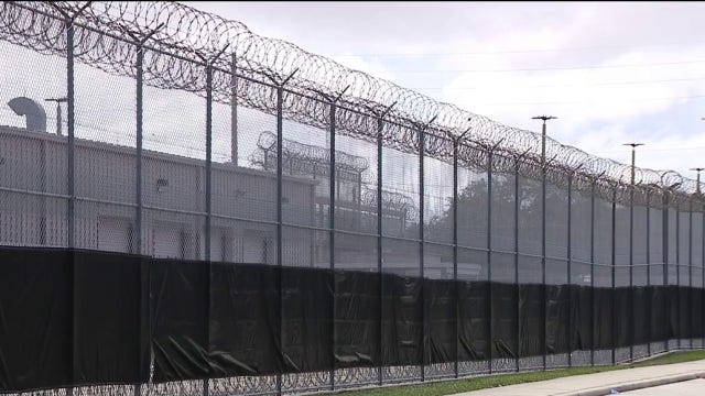 Orange County seeks higher federal payments for housing ICE detainees