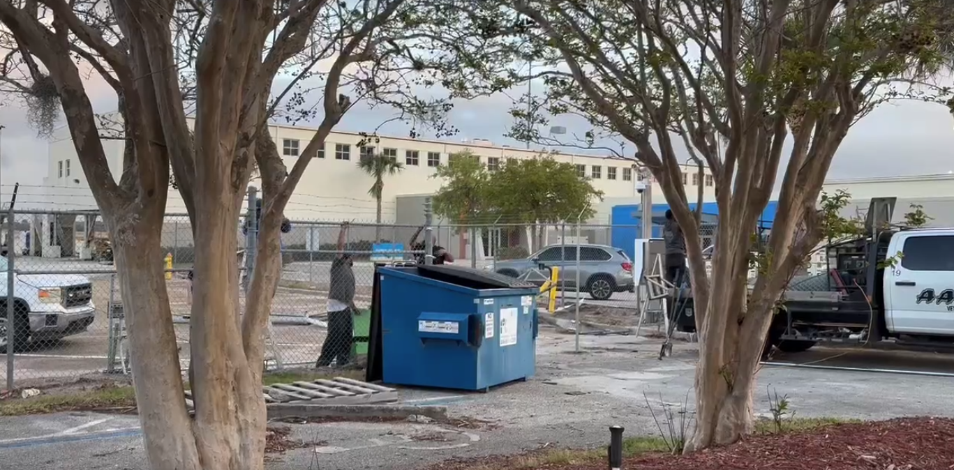 Intoxicated man crashes car into Daytona Beach Airport fence, attempts to enter occupied plane, deputies say