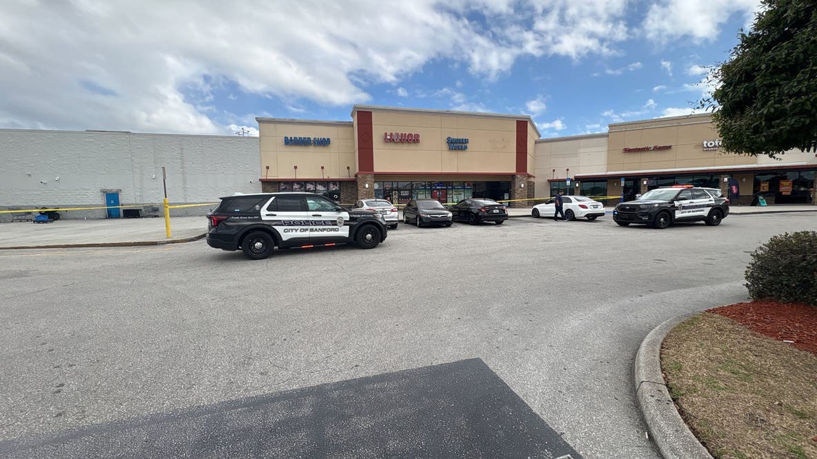 2 injured in shooting outside Sanford barbershop, police say