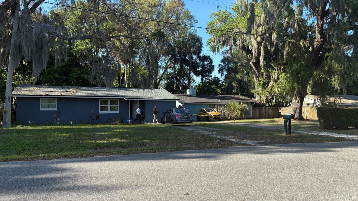 Florida man accused of stabbing, killing his wife's boyfriend, deputies say