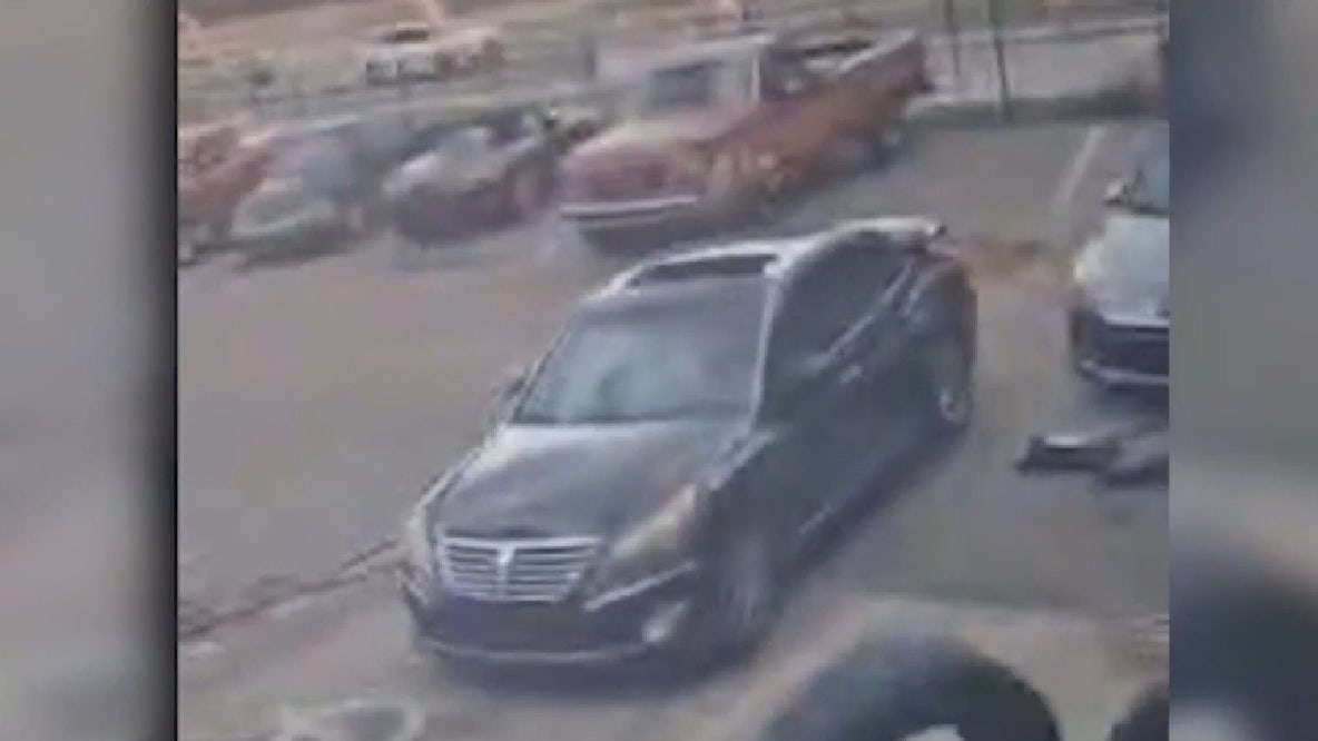 Man arrested after worker killed trying to stop theft at Florida tire shop, police say