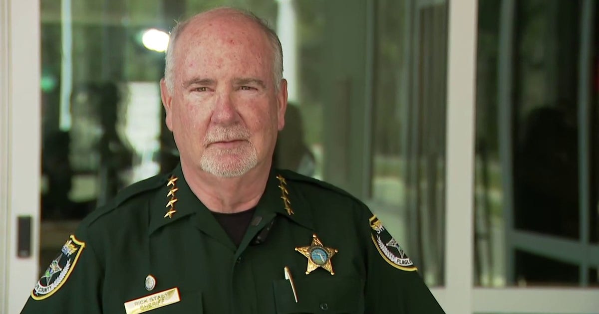 Florida newborn baby born in toilet drowned; Mom cleaned bathroom while baby died, deputies say