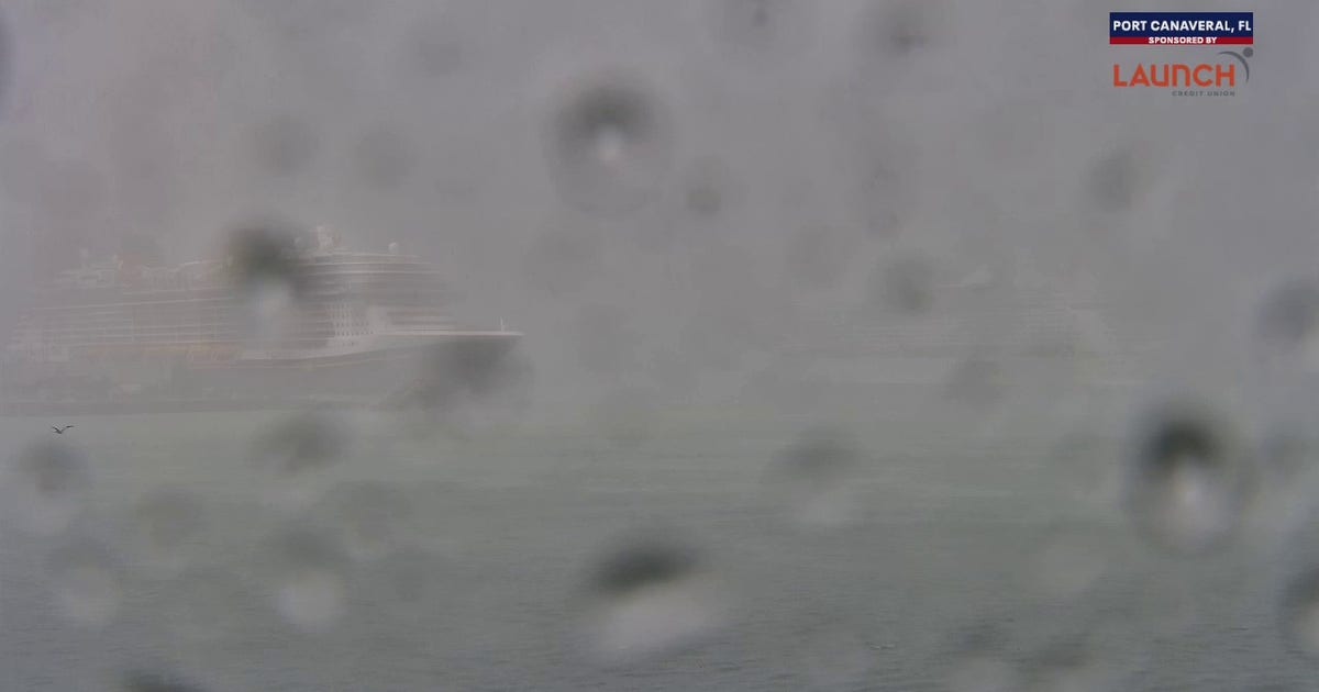 Photos & videos: Severe thunderstorms slam Orlando, Central Florida