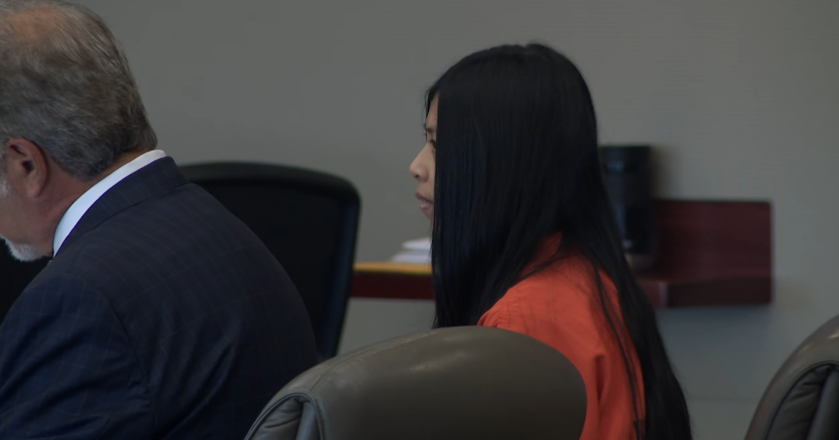 Judge sets $250K bond for Florida mom accused of letting infant die in toilet after birth