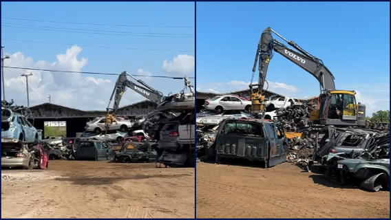 Search warrant at Florida scrap yard draws immigration rights activists; Man arrested on 5,000 counts