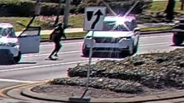 Pregnant Florida woman, older woman attacked in Millenia road-rage; officer bit by suspect: Affidavit