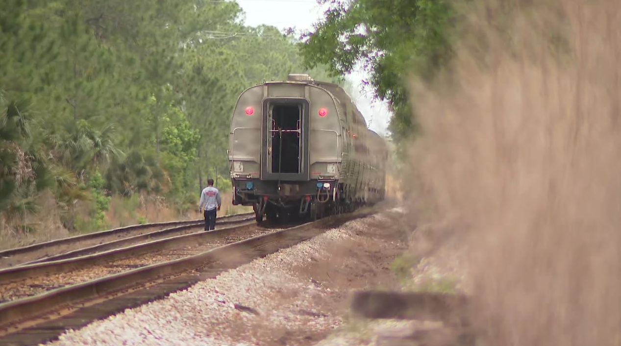 Amtrak cancels Florida stops over brush fires: What we know
