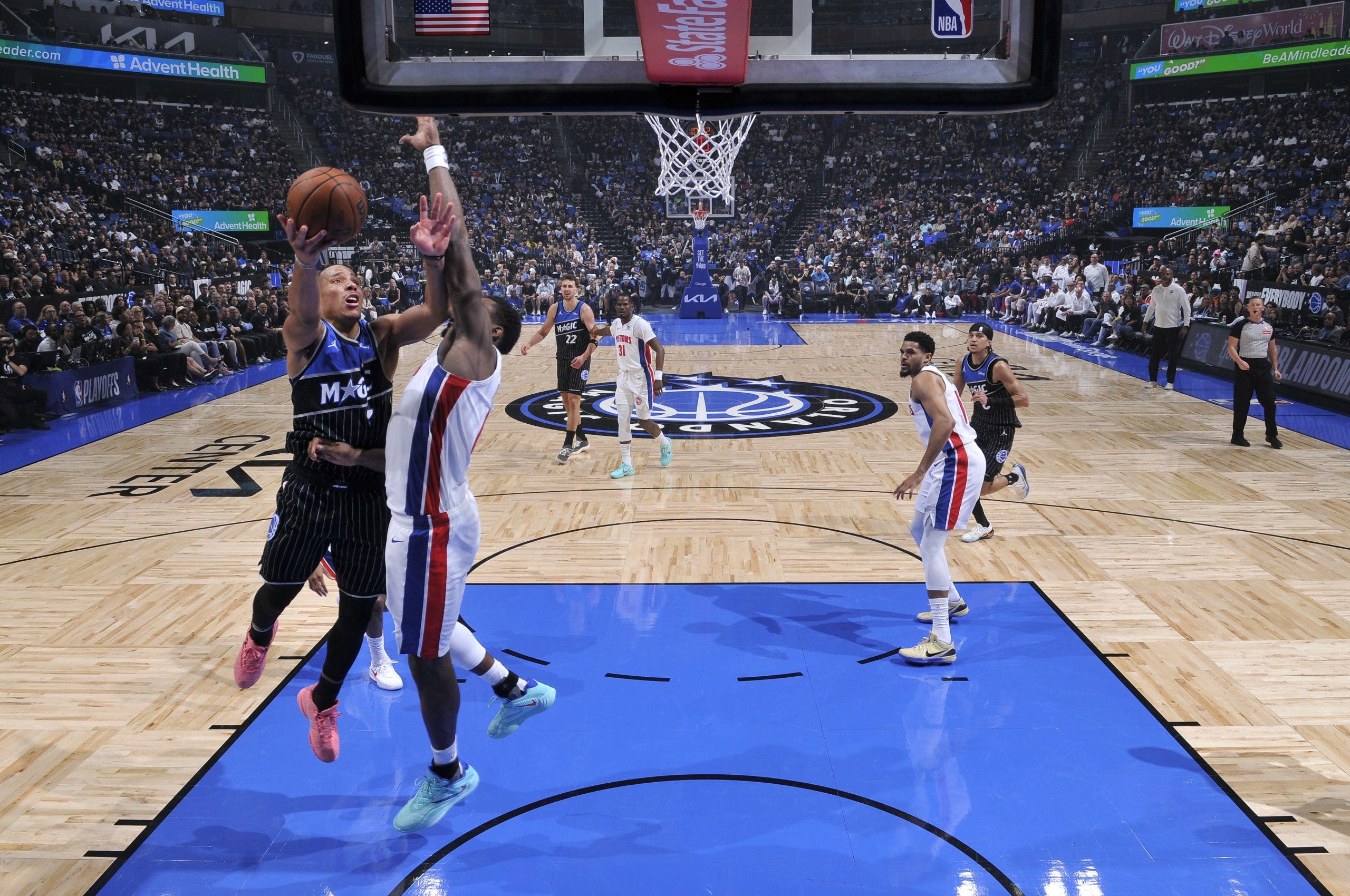 Magic take 2-1 series lead with 113-105 victory over Pistons