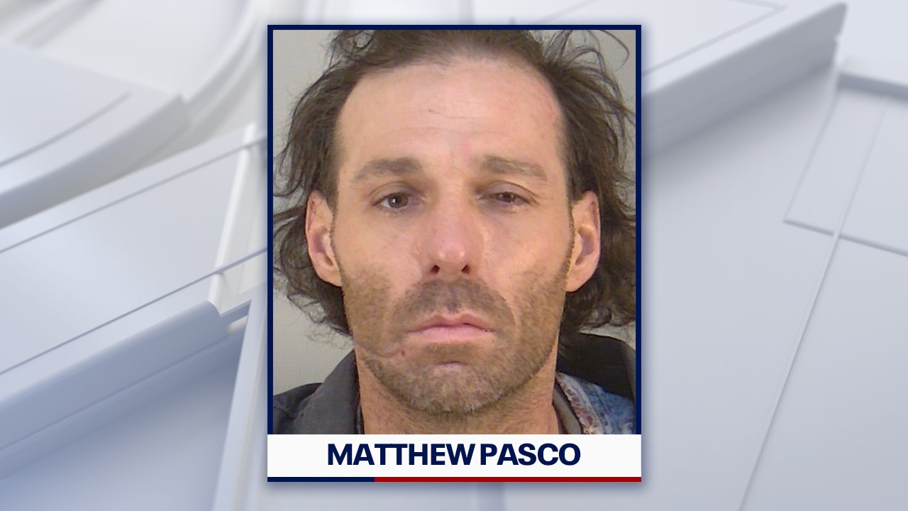 Suspect arrested after fatally shooting man in attempt to shoot dog, Leesburg police say