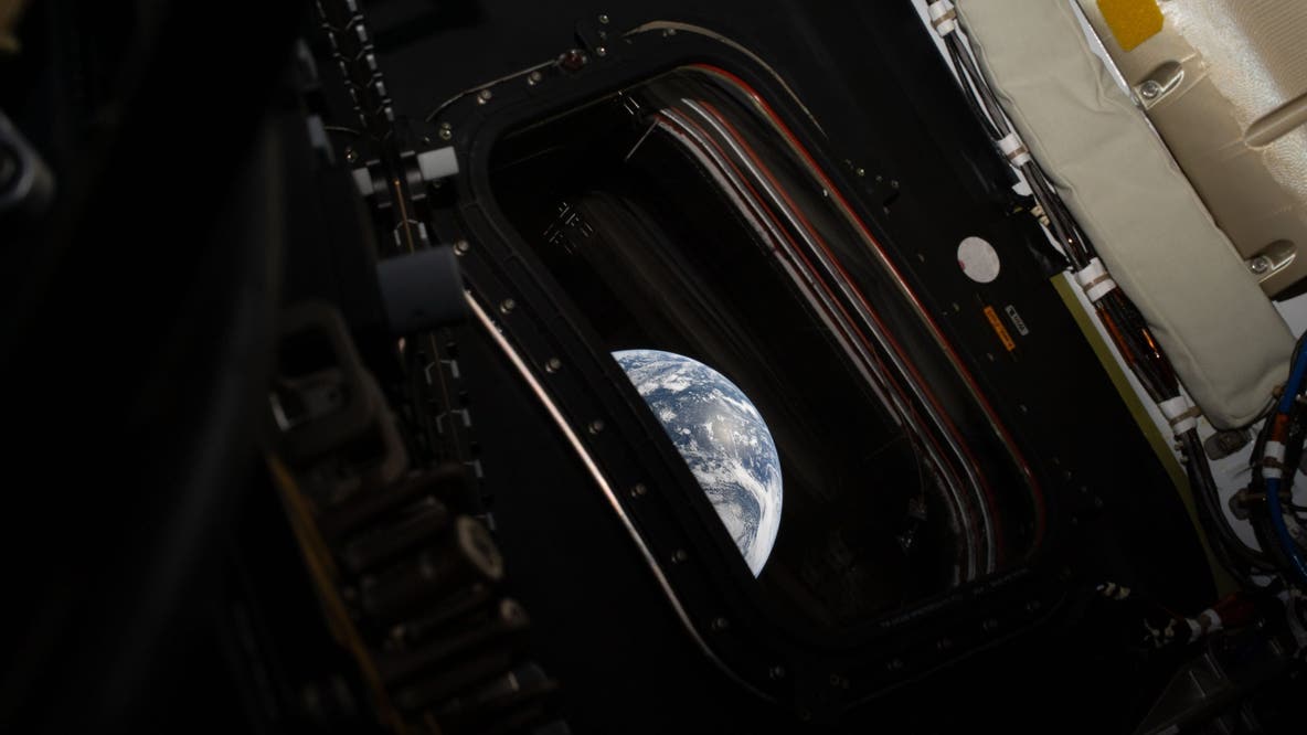 Artemis II: First photos of Earth from Orion spacecraft
