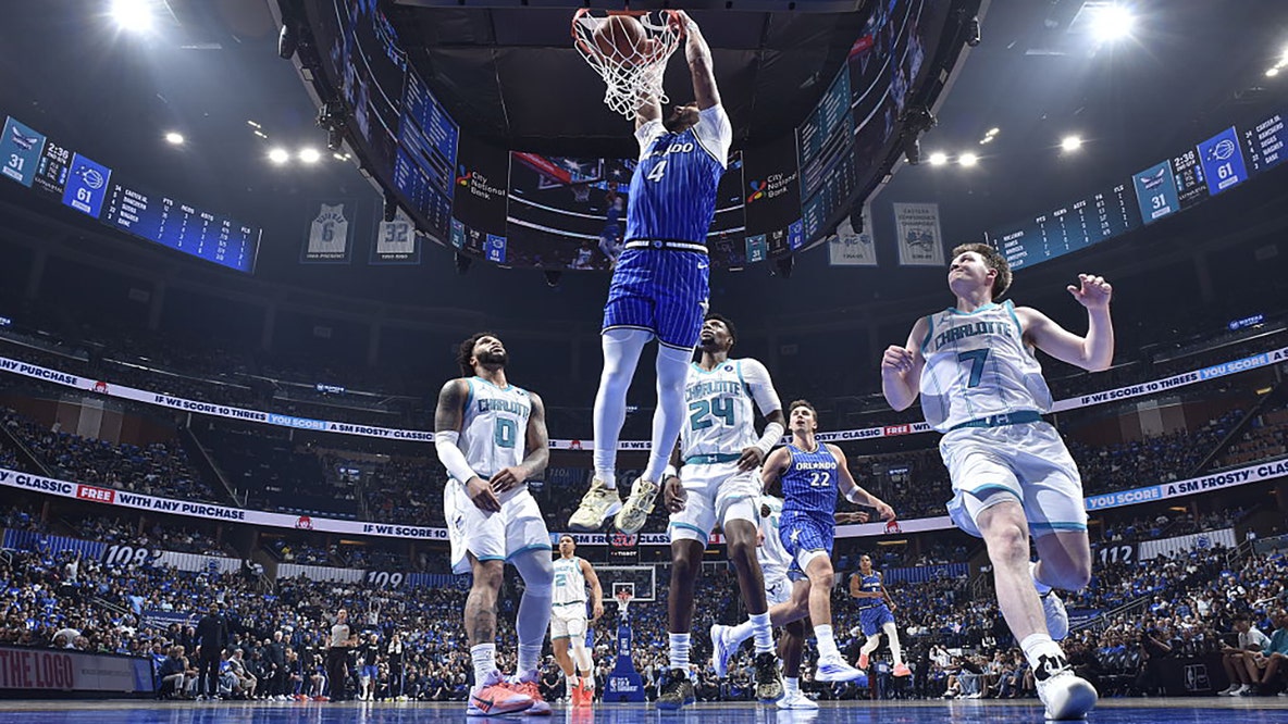 Magic defeat Hornets, 121-90 advance to first round of NBA Playoffs against Pistons
