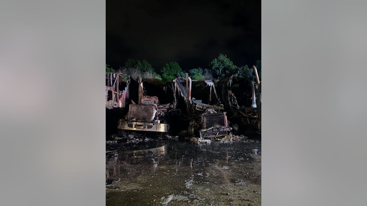 Multiple semis catch fire at New Smyrna Beach ice plant, officials say