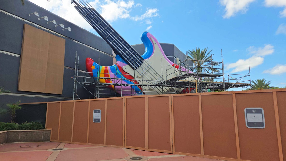 Rock 'n' Roller Coaster guitar repainted as Disney switches ride to Muppets