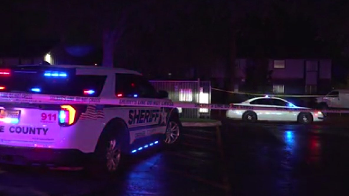 2 hurt in shooting near UCF campus, deputies say