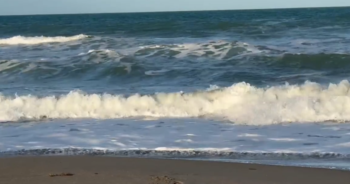 Beach safety: 4 tips to spotting a rip current along Central Florida coast