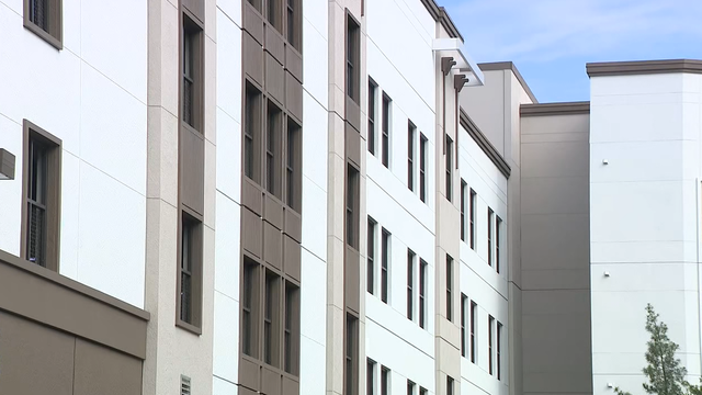 Deputies investigate possible burglary at evacuated Florida apartment building with structural concerns