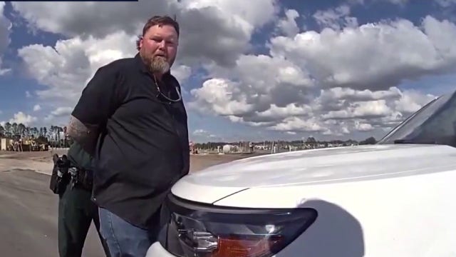 Deputies arrest driver of pickup truck traveling on just 3 wheels after chase on I-4