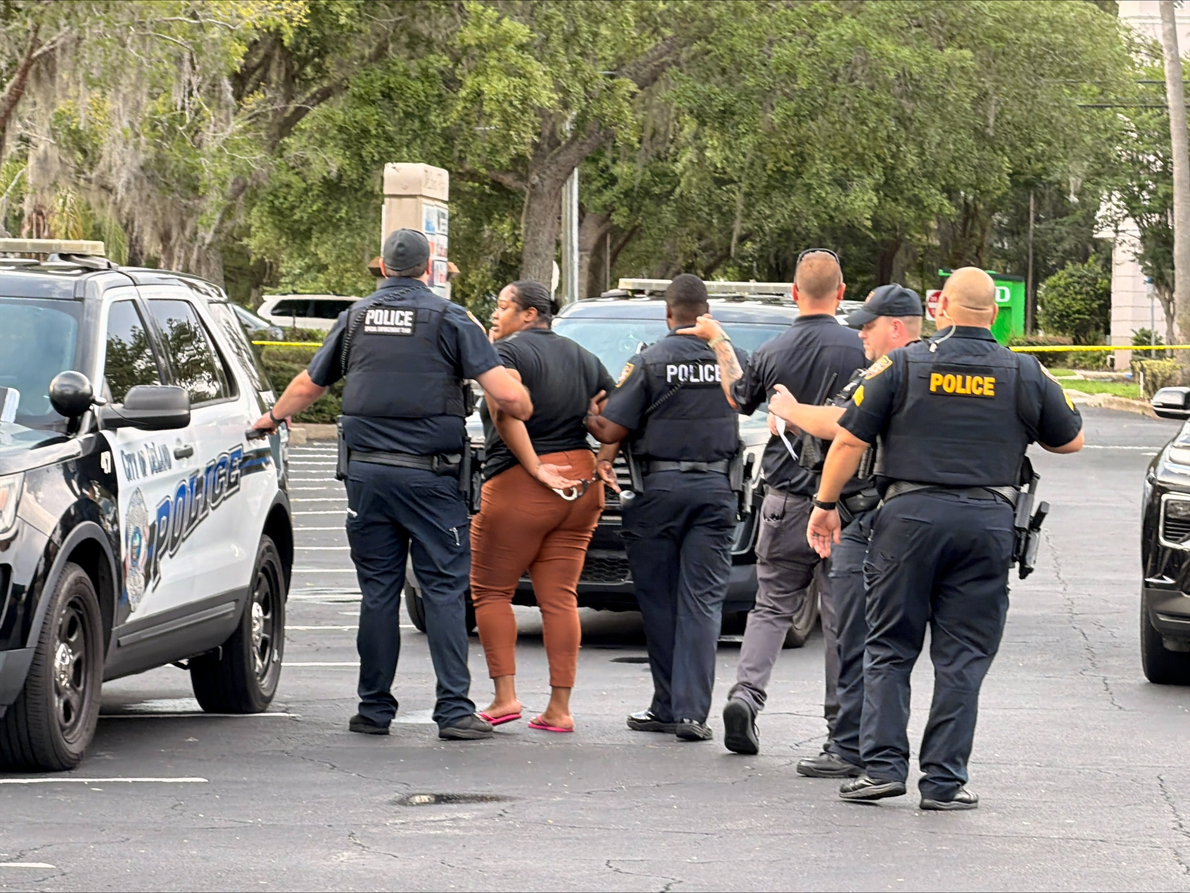 Woman jailed after 3-year-old found unresponsive in hot car, DeLand police say