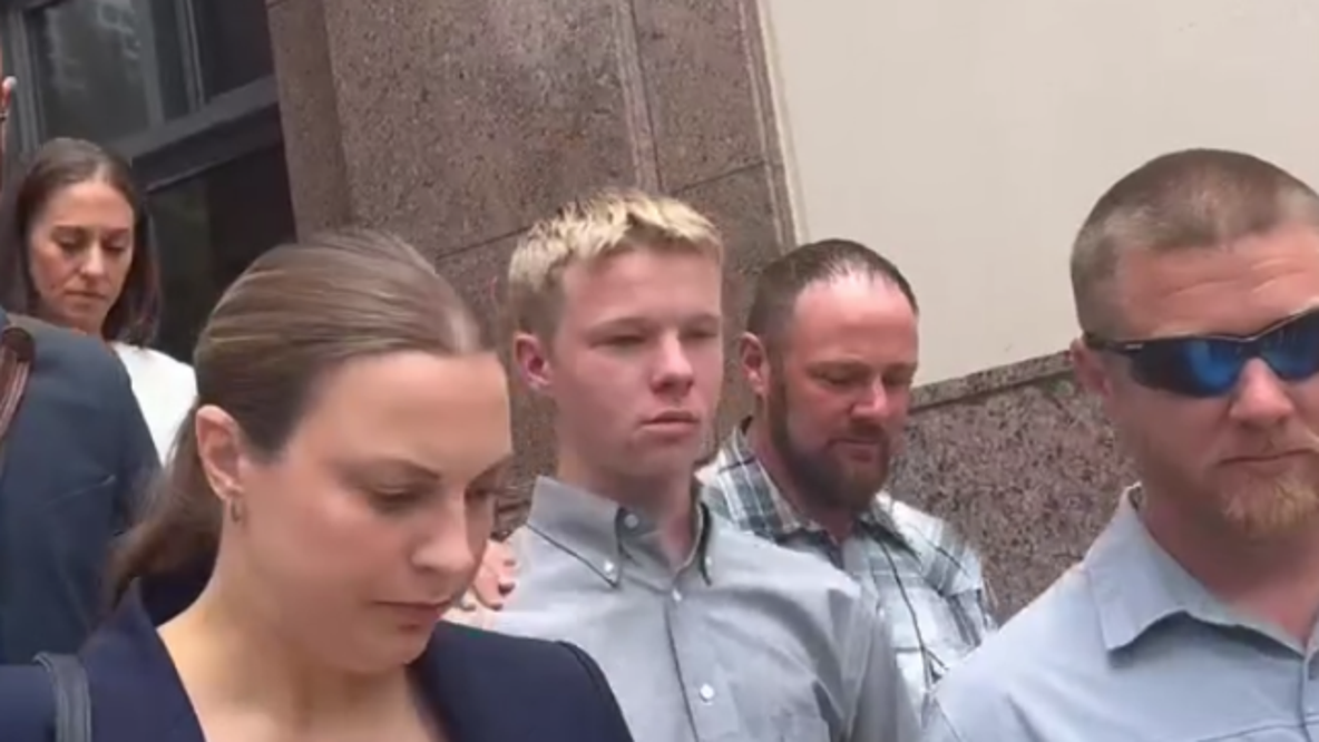Trial delayed again for Florida teen accused of killing stepsister on Carnival cruise